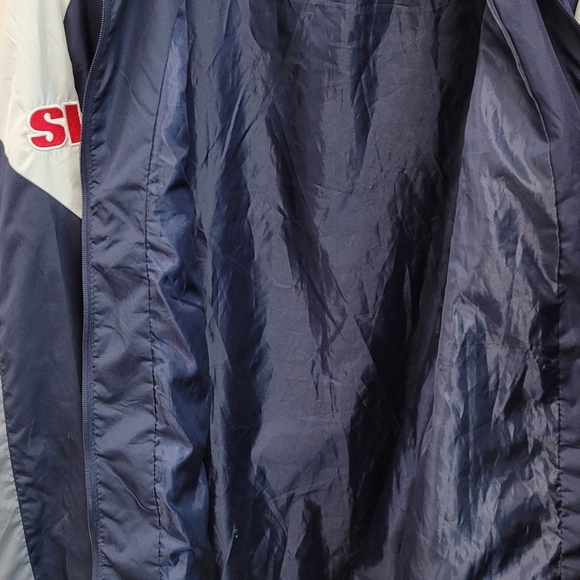 NFL Men's Lightweight Windbreaker - Picture 3 of 6